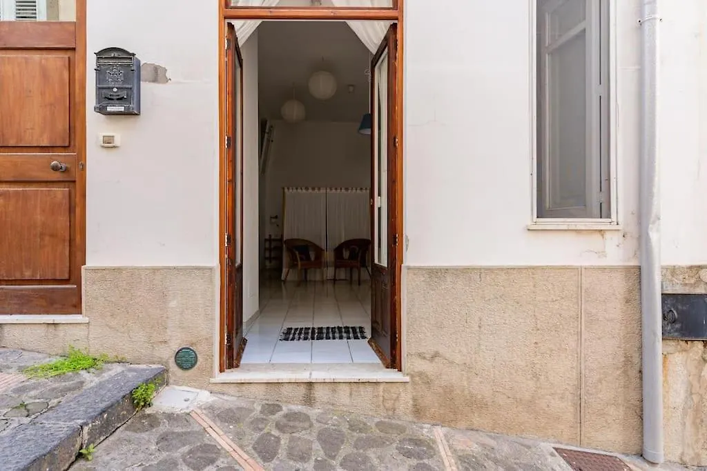 Central Studio In Lipari Monolocale Meligunis 0*, Città di Lipari